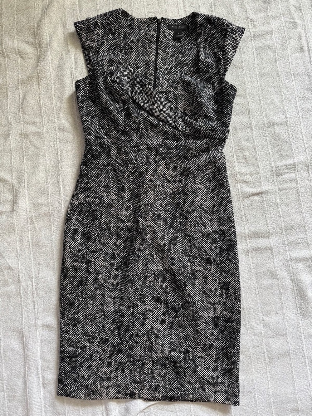 White House Black Market Sheath Dress.
Size: 6. Retail: $160.  Asking: $89.